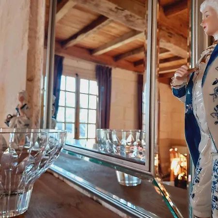 Chateau Des Senechaux, Apartament *