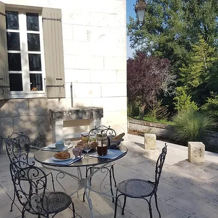 Apartament Chateau Des Senechaux,