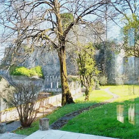 Chateau Des Senechaux, Bourdeilles