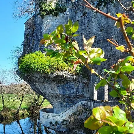 Chateau Des Senechaux, Bourdeilles