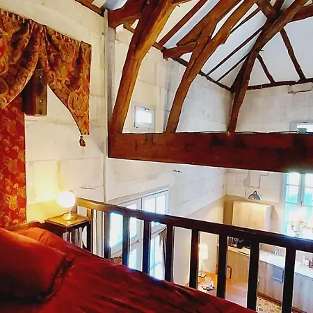 Chateau Des Senechaux, * Bourdeilles