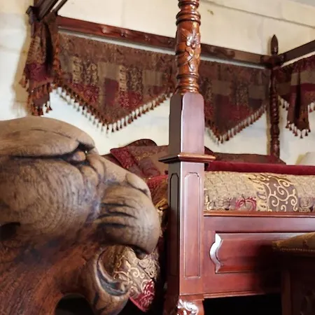 Apartament Chateau Des Senechaux, *