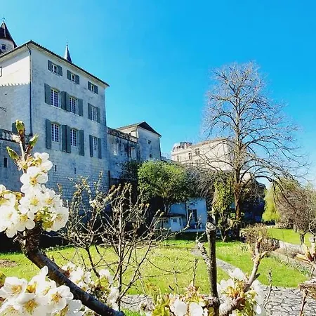 Chateau Des Senechaux, * Bourdeilles