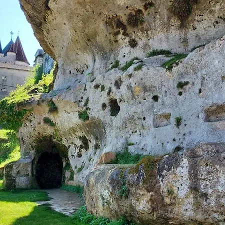 Chateau Des Senechaux,