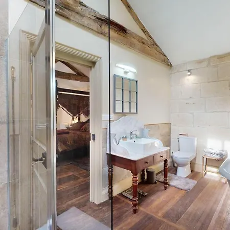 Chateau Des Senechaux,