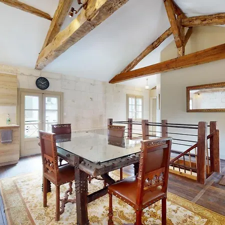 Chateau Des Senechaux, Apartament Bourdeilles