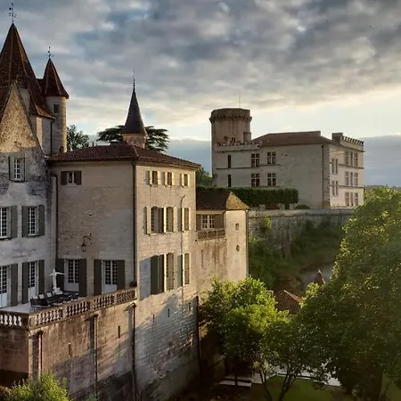 Chateau Des Senechaux, Διαμέρισμα