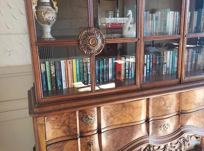 Chateau Des Senechaux,