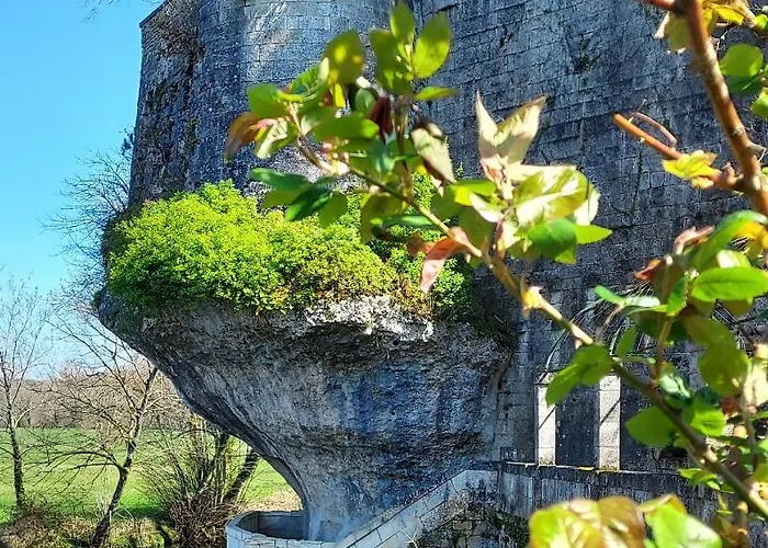 Chateau Des Senechaux, Bourdeilles