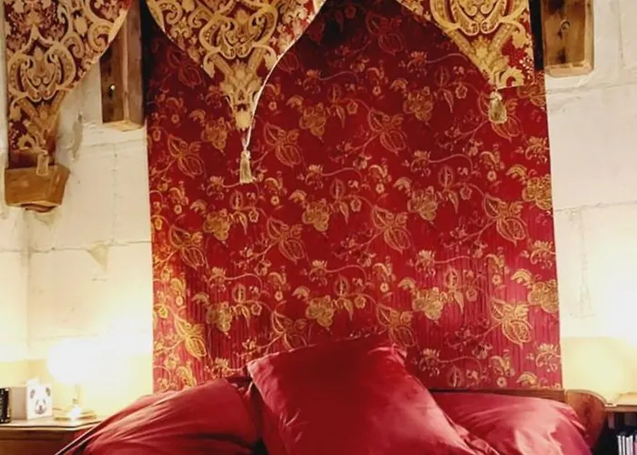 דירה Chateau Des Senechaux,