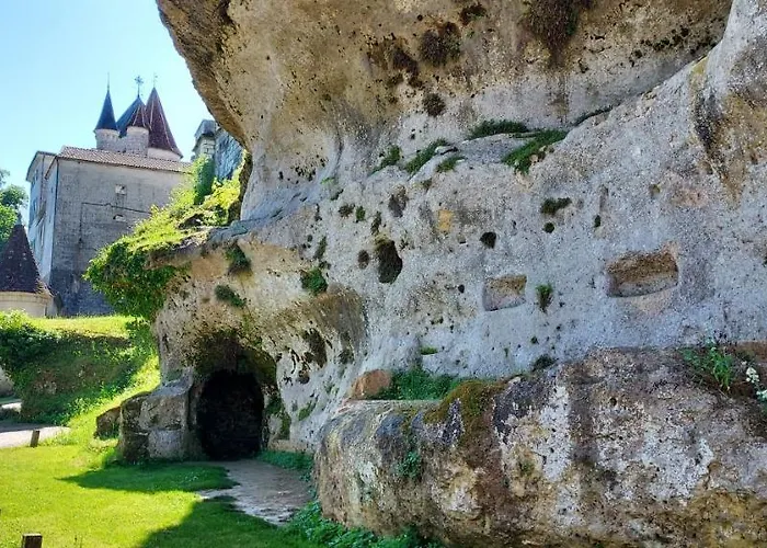 Chateau Des Senechaux,