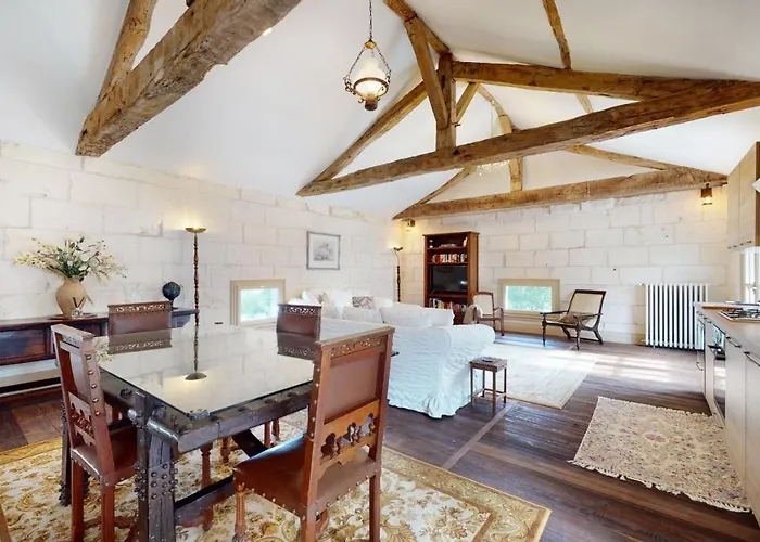 Chateau Des Senechaux, דירה Bourdeilles