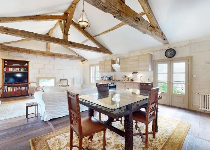 Chateau Des Senechaux, Bourdeilles