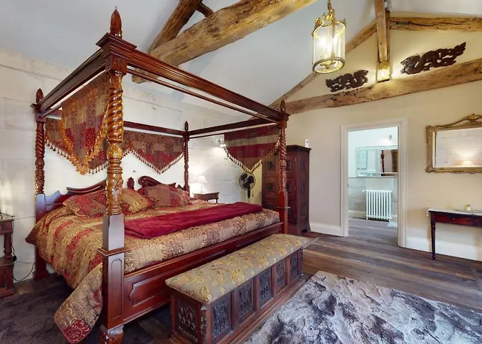 Chateau Des Senechaux,